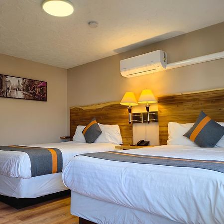 ننيمو Harbour Light Motel المظهر الخارجي الصورة